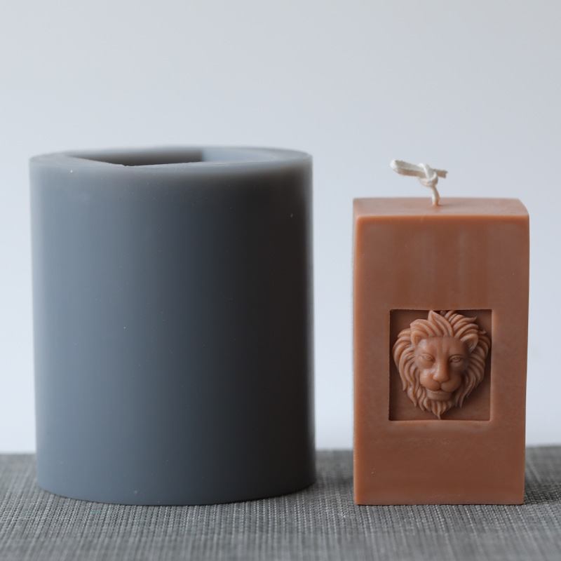 J117 Nordic Style DIY Aromatherapy Art Ornament Crafts Gift Lion Statue Carved Column Silicone Candle Mold