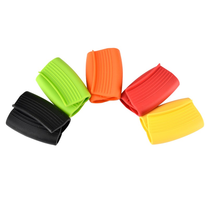 Microwave Oven Holder Anti-Scalding Pick Up Clamp Silicone Heat Insulation Hand Clip Kitchenware Pot Ear Clip