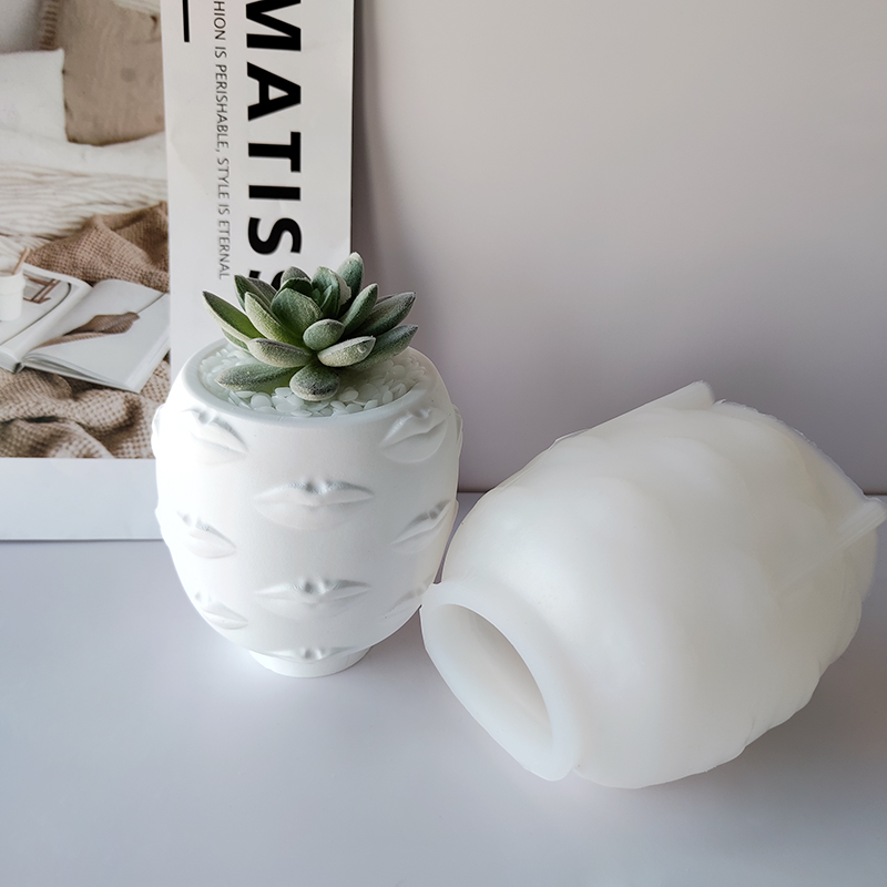J2120 DIY 3D New Design Handmade Decorative Lips Vase Silicone Mould Lip Bottle Shape Flowerpot Mold
