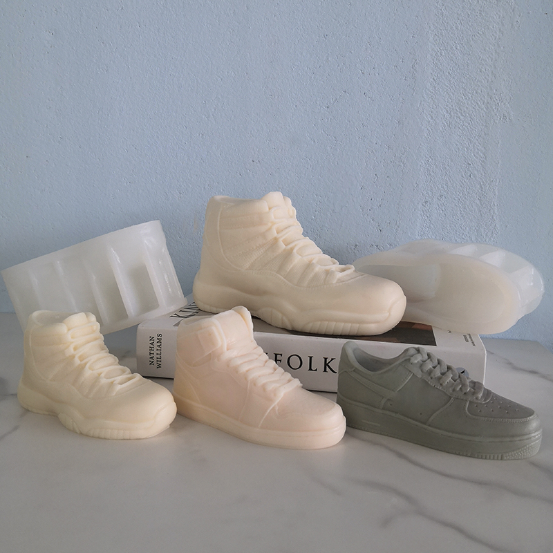 J144 Customized Wholesale Handmade Decoration 13/18/23cm Size 3D Air Sneakers Mould Shoes Silicone Candle Mold