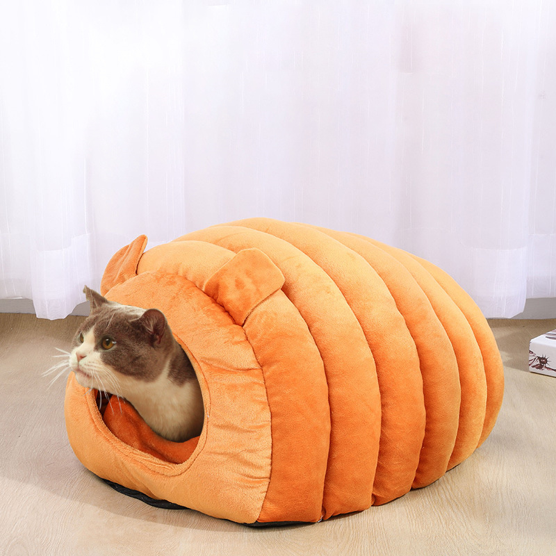  Pet Supplies Exporter OF Portable Caterpillar Shape Bed For Small Dogs And Cats At Home