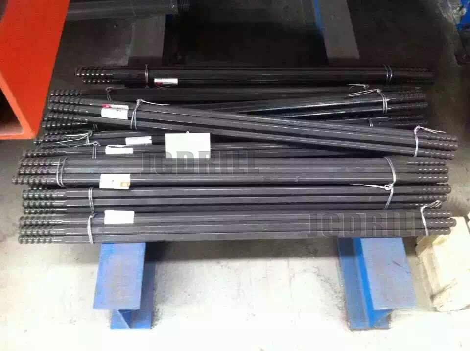 Threaded Drill Rods (35)