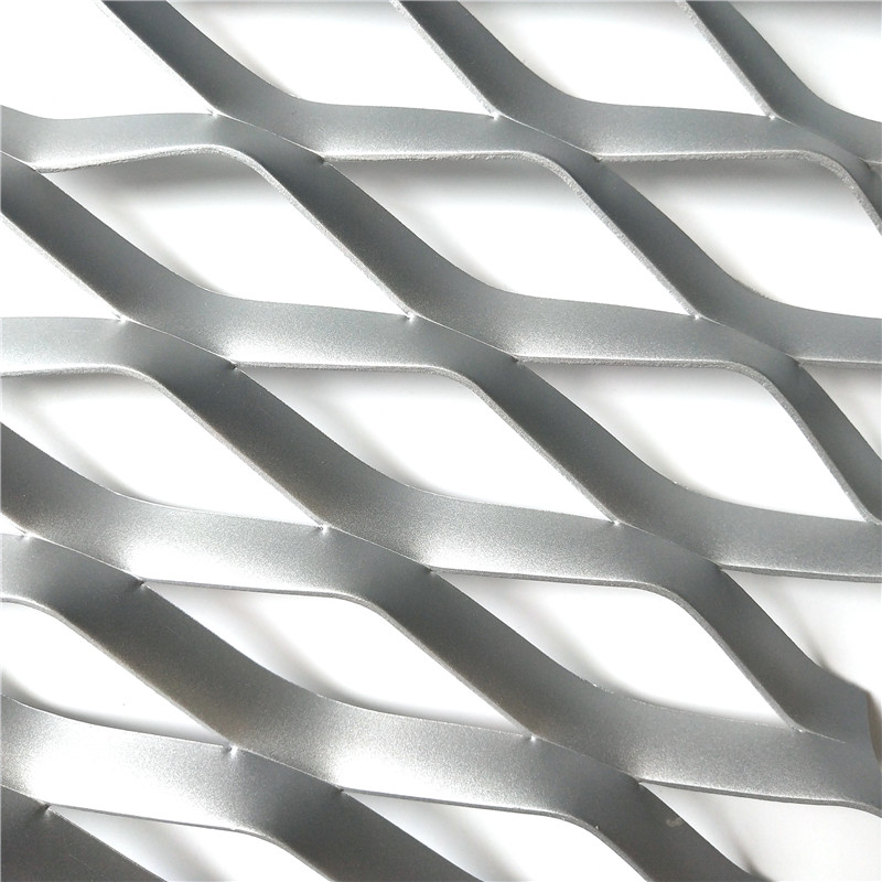 Leaf Relief Gutter Guard Diamond Shape Metal Mesh Stainless Steel Wire Mesh Standard Sizes
