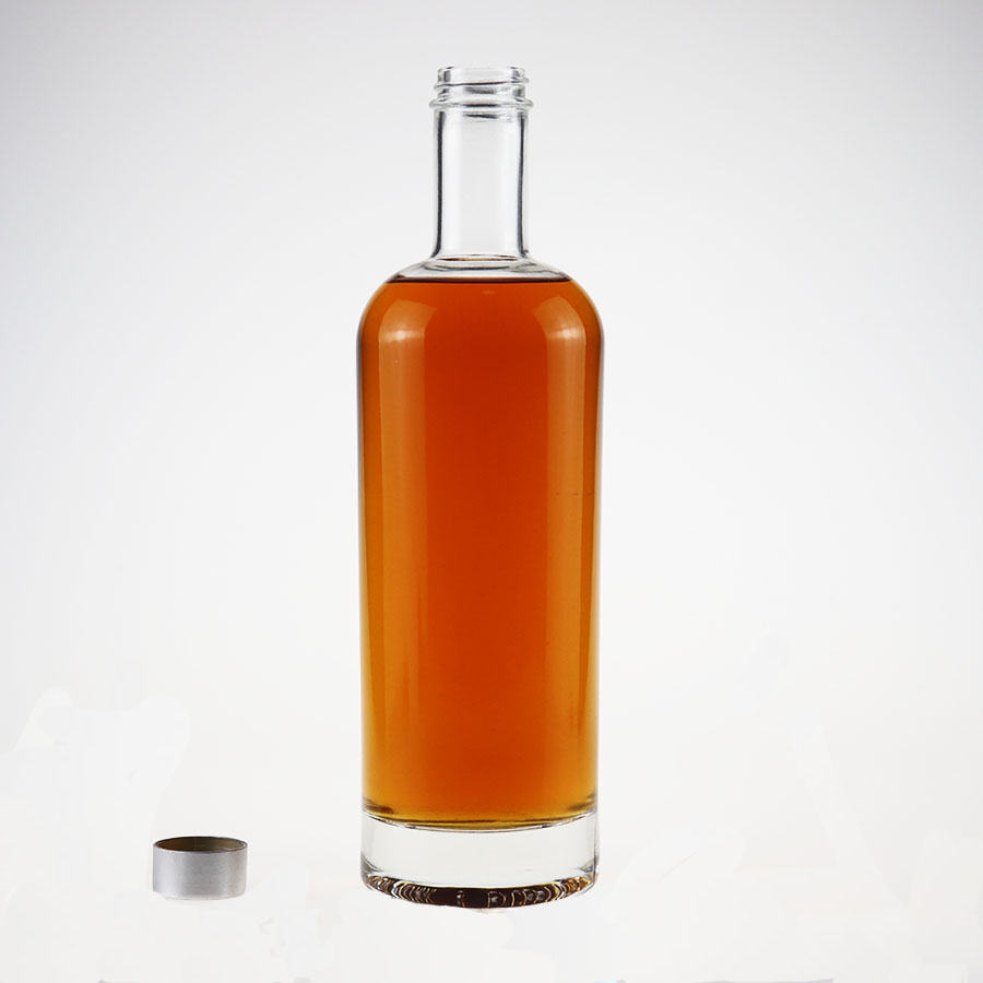 750ml Liquor Glass Transparent Vodka Bottle Fancy Liquor Whisky Glass Bottles