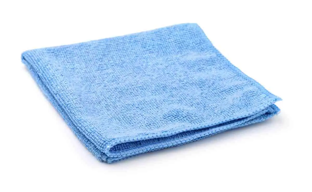 Shop Top-Quality Microfiber Car Towels in Various Sizes and Materials
