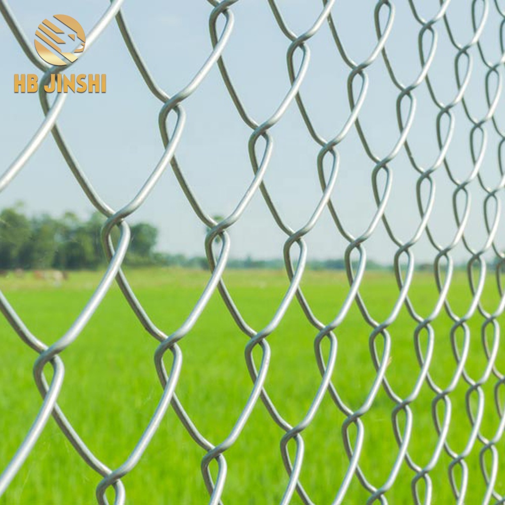 Strong quality Galvanized chain link fencing to kenya