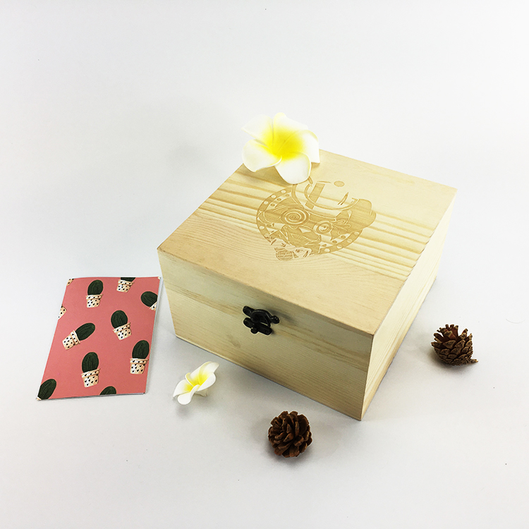 Natural pinewooden gift accessories box wholesale