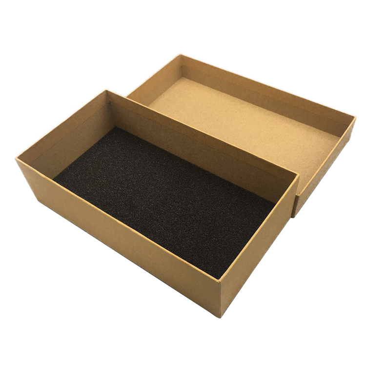 Durable kraft paper packing box with protective sponge