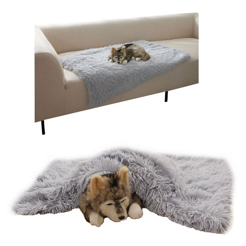 Free Sample Factory Hot Sale Double Layer Deluxe Plush Warm Plush Pet Blanket