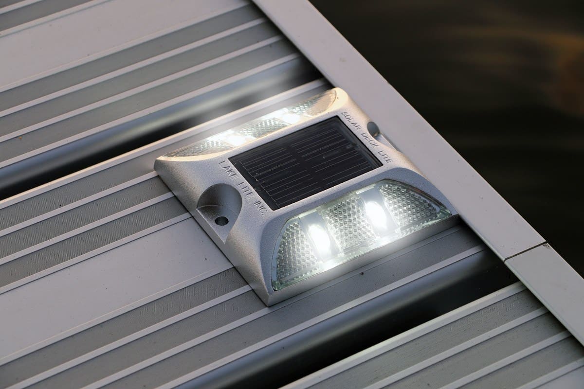 Best Solar Deck Lights in 2020 with Reviews