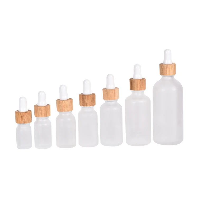 Glass dropper bottles with custom labels at competitive prices