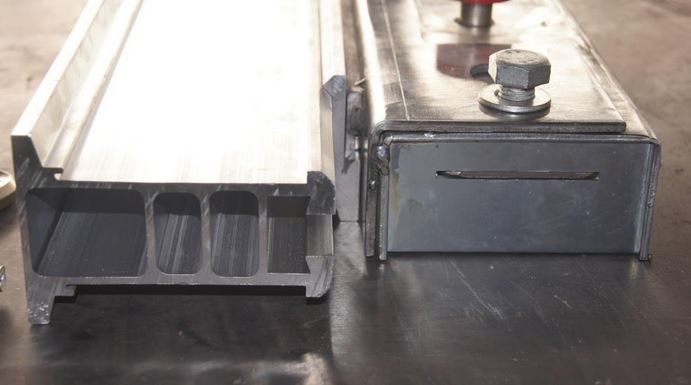 Shuttering_Magnets_With_Adapter_Aluminum_Profile