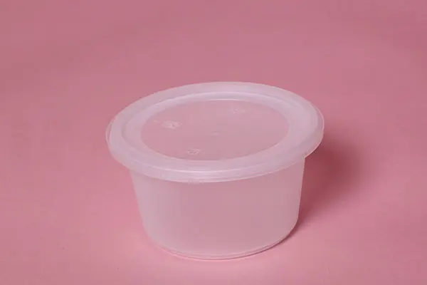 China container with clasp: perfect solution for food packaging
