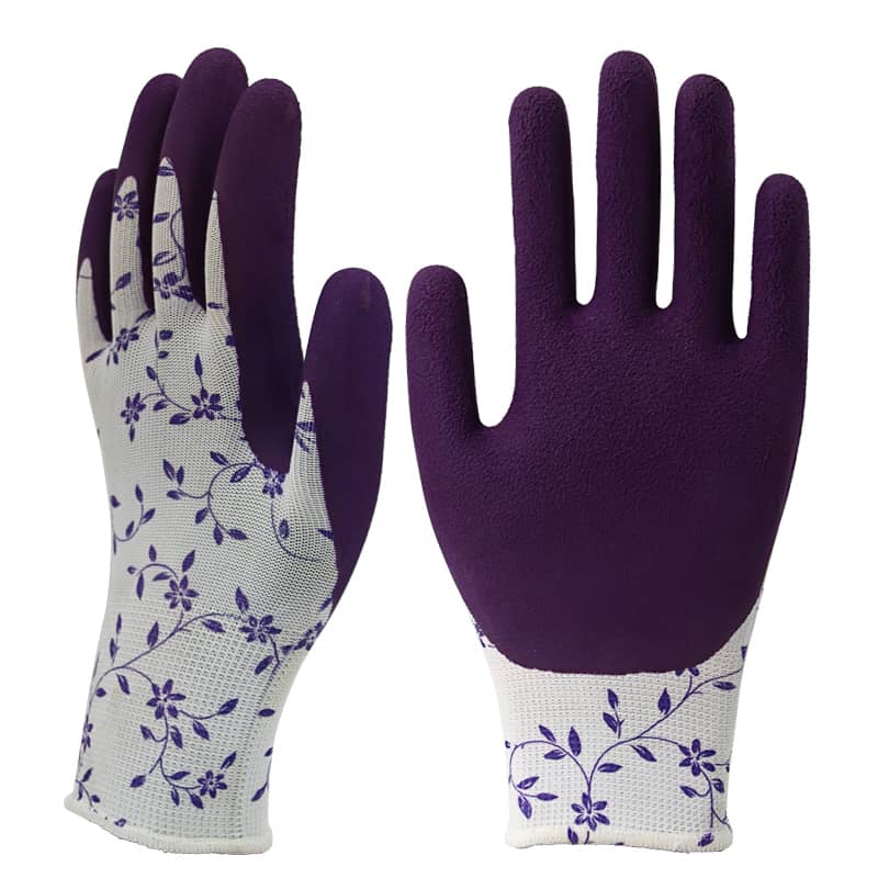 Durable and Protective Pruning Gloves for Gardeners and Landscapers