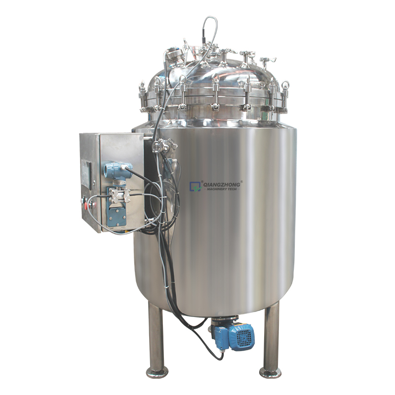  Mobile stainless steel transfer tank