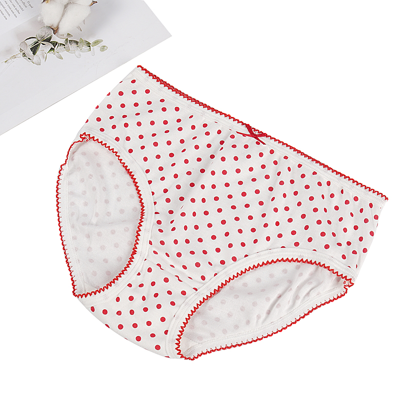 Adorable and comfortable underwear for boys and girls
