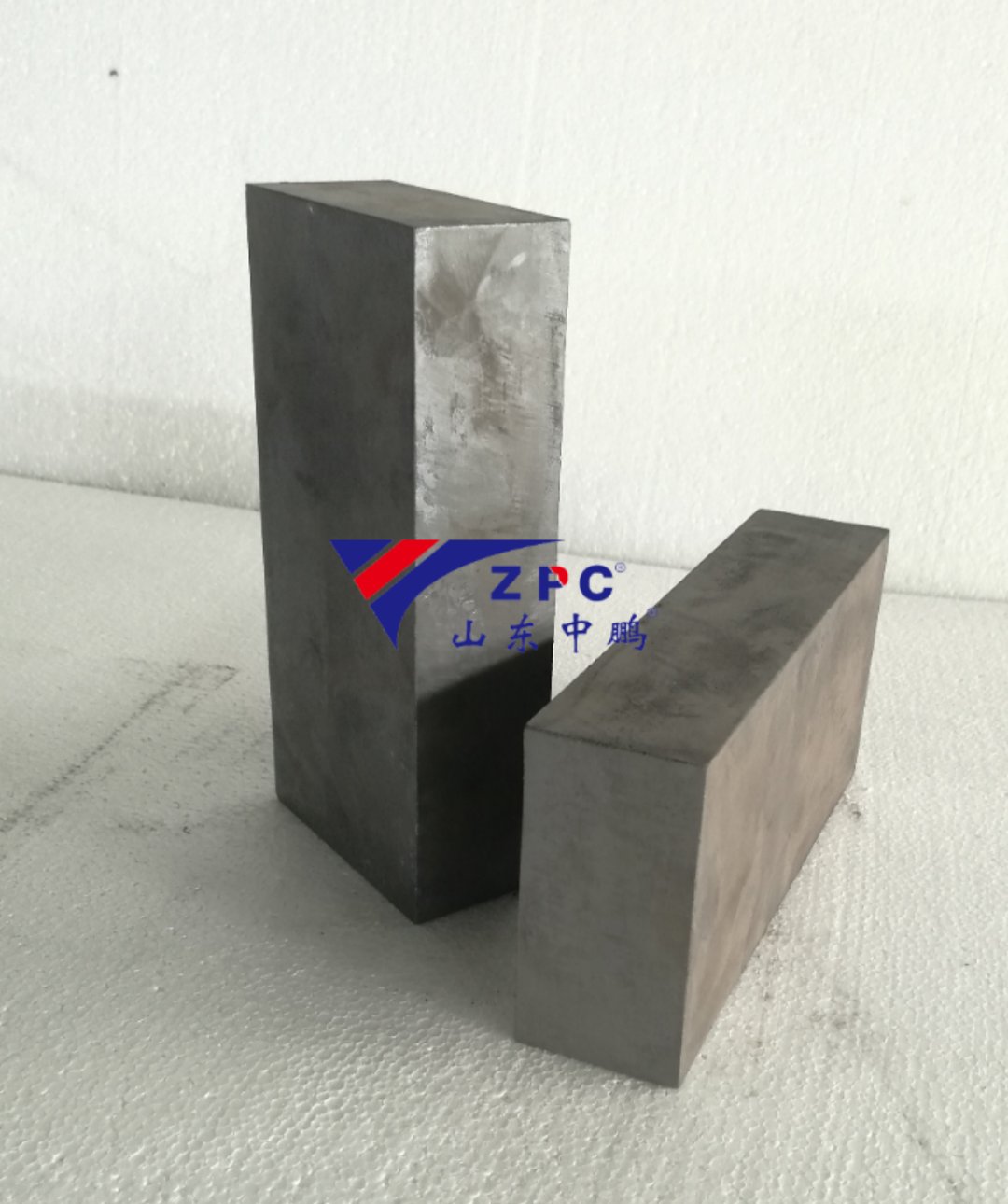 Manufacturer (factory) of Silicon Cabide bricks, plates, tiles