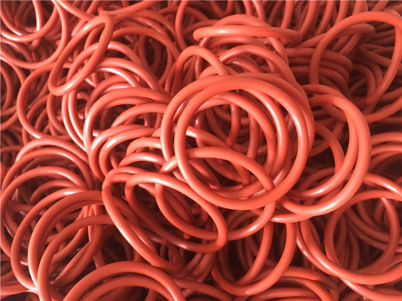  FKM 60 Shore Fluoroelastomer Red FKM O Ring Seals For Auto