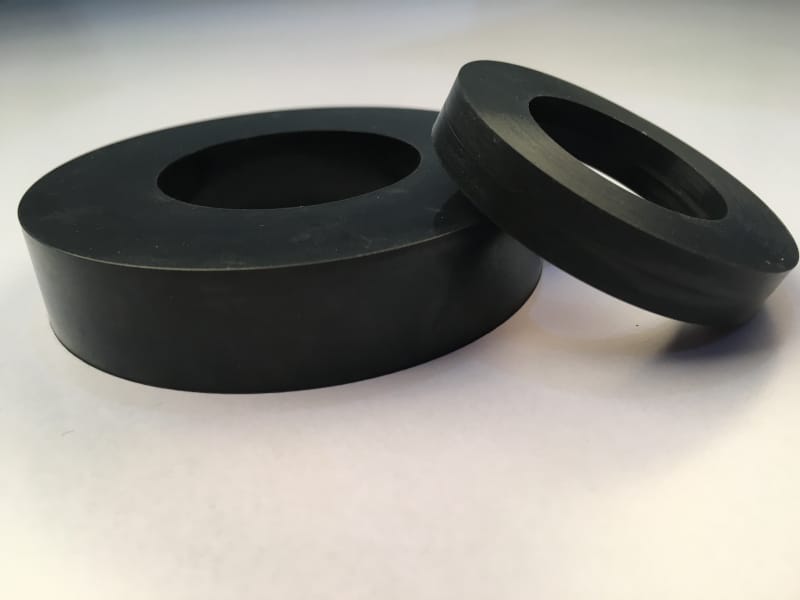 Black Molded Flat Rubber Washers , Thick CR Rubber Gasket