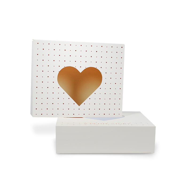 Unique Art Paper Box With Heart Window Cosmetic Gift Paper Box With Custom Logo