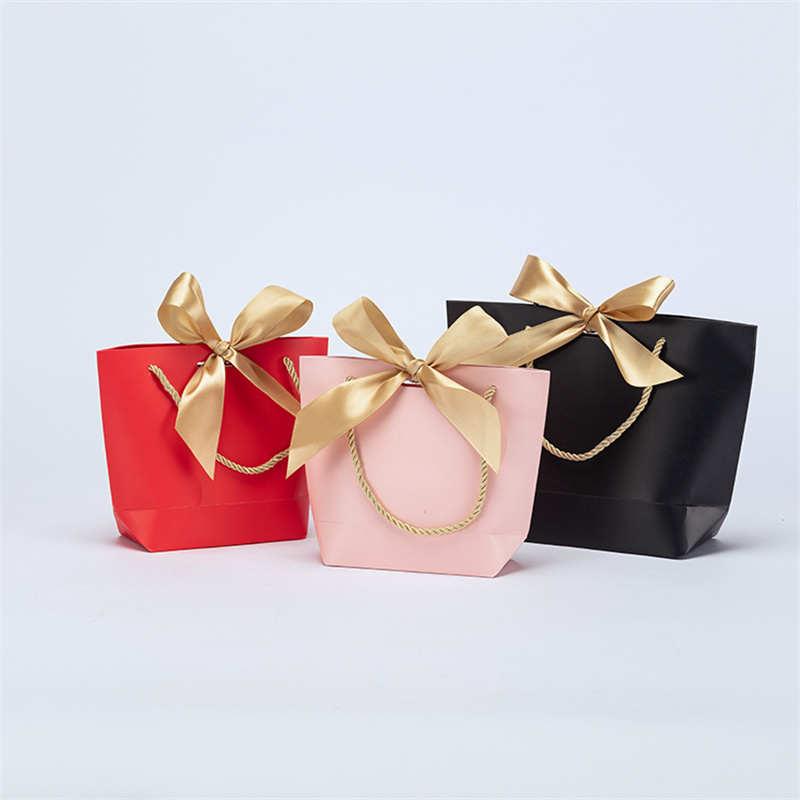 Bow Ribbon Round Rope Hand Held Art Paper Bag