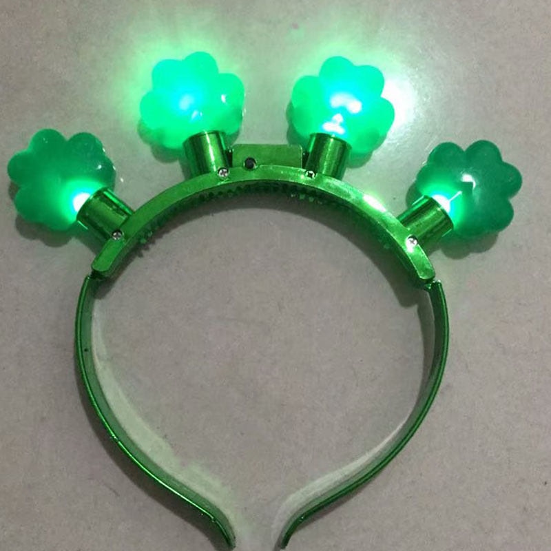 St. Patrick's Day LED green clover headband Irish Festival bulb flash headband LED four-leaf clover headwear