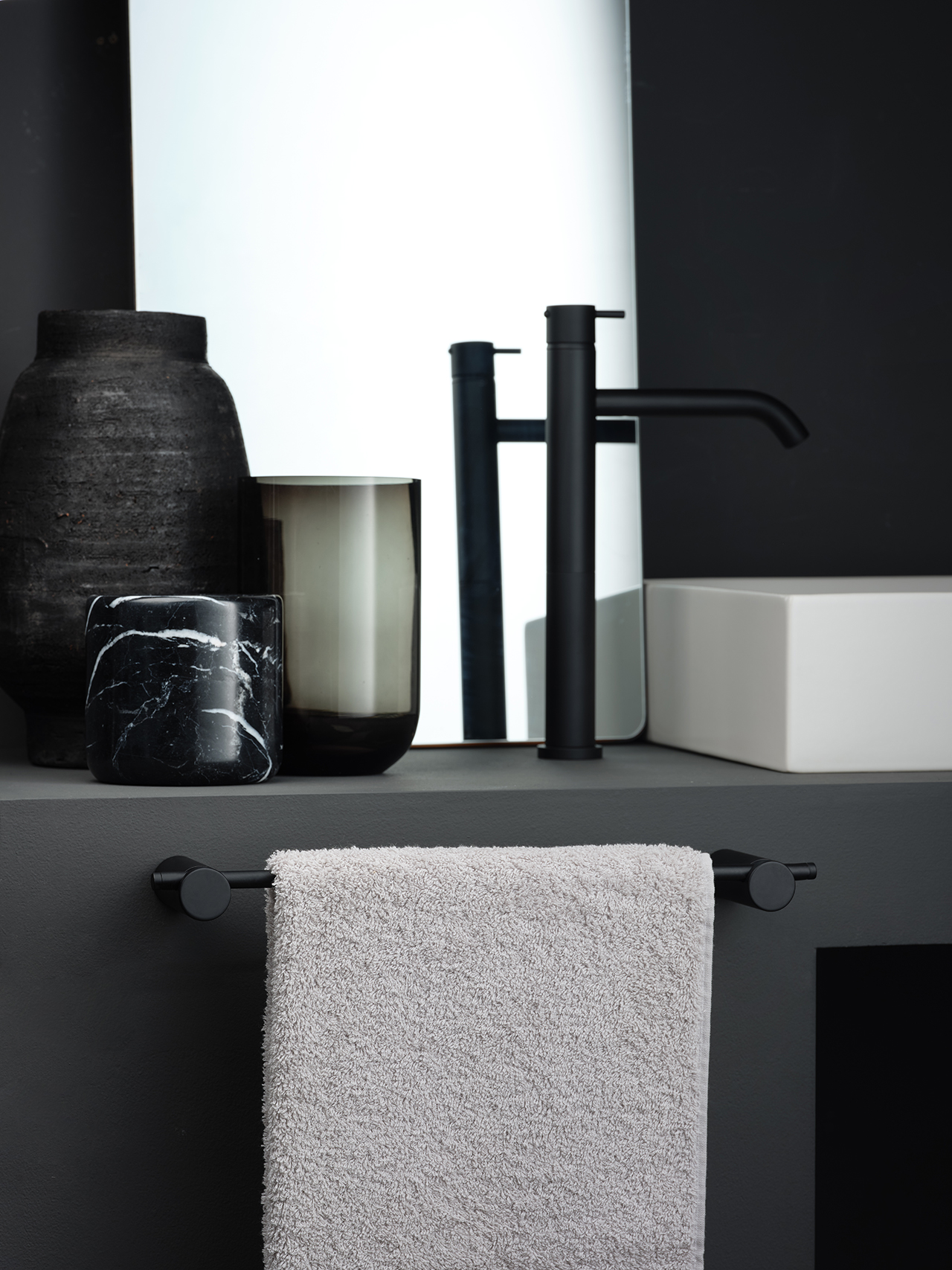 Affordable Bathroom Decor & Accessories: Explore a Variety of Stylish Bath Accessories