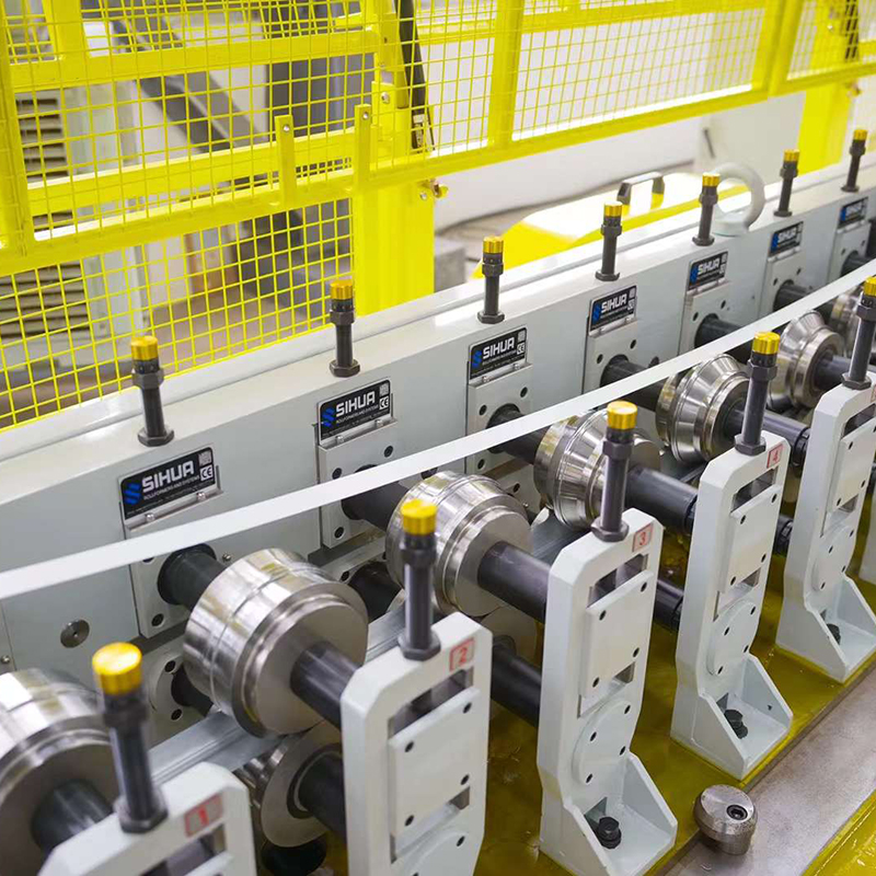 Discover the Latest Innovations in Roll Forming Machine Technology