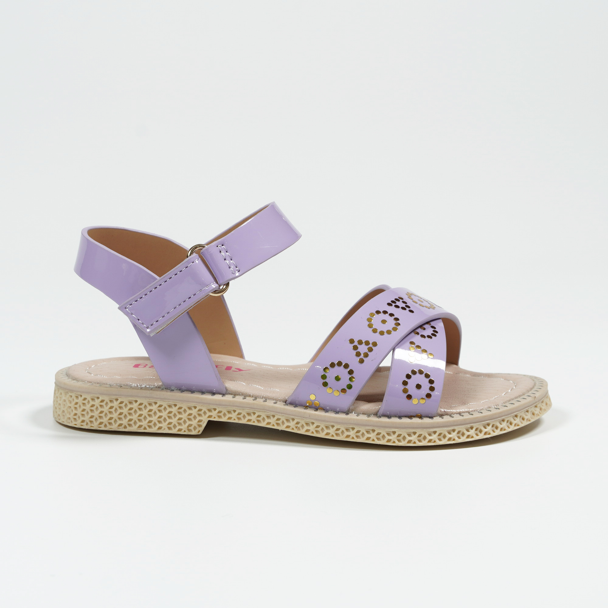 Trendy and Comfortable Casual Sandal Options for the Summer