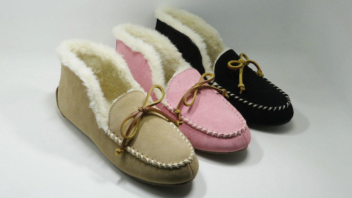 Women's Moccasin Slippers Lace Up Slippers