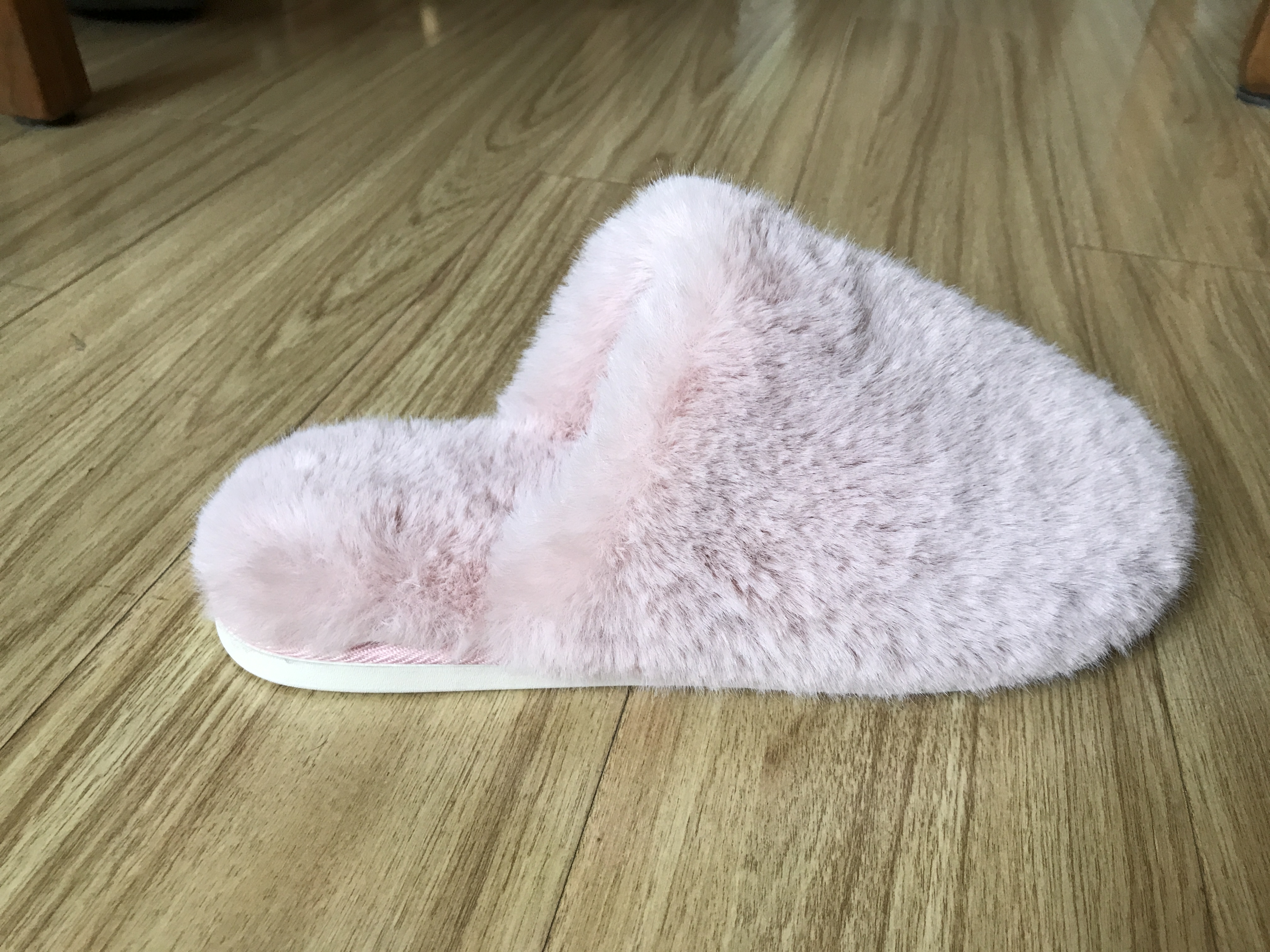 Women's Comfy Plush Slippers with Warm Plush Faux Fur Lining