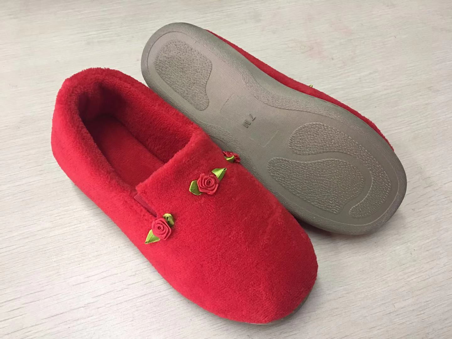 Women's Indoor Warm Slippers With Memeory Foam Insole