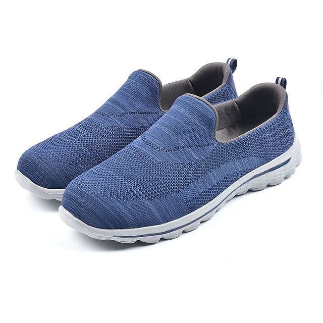 Men's Breathable Upper Flying Knitted Sneakers Comfortable Casual Shoes