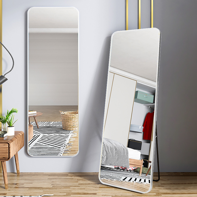 Stylish and Functional Dining Room Mirror for Your Home