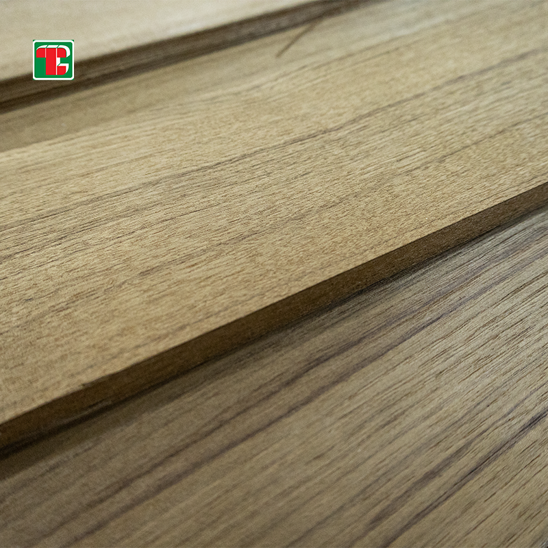 0.15mm-0.5mm Quarter Cut Natural Myanmar Teak Wood Veneer for Furniture Plywood