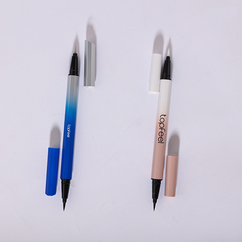 Liquid Eyeliner Waterproof Women Makeup Smudge Proof Dual-end Eyeliner Pencil Manufacturers