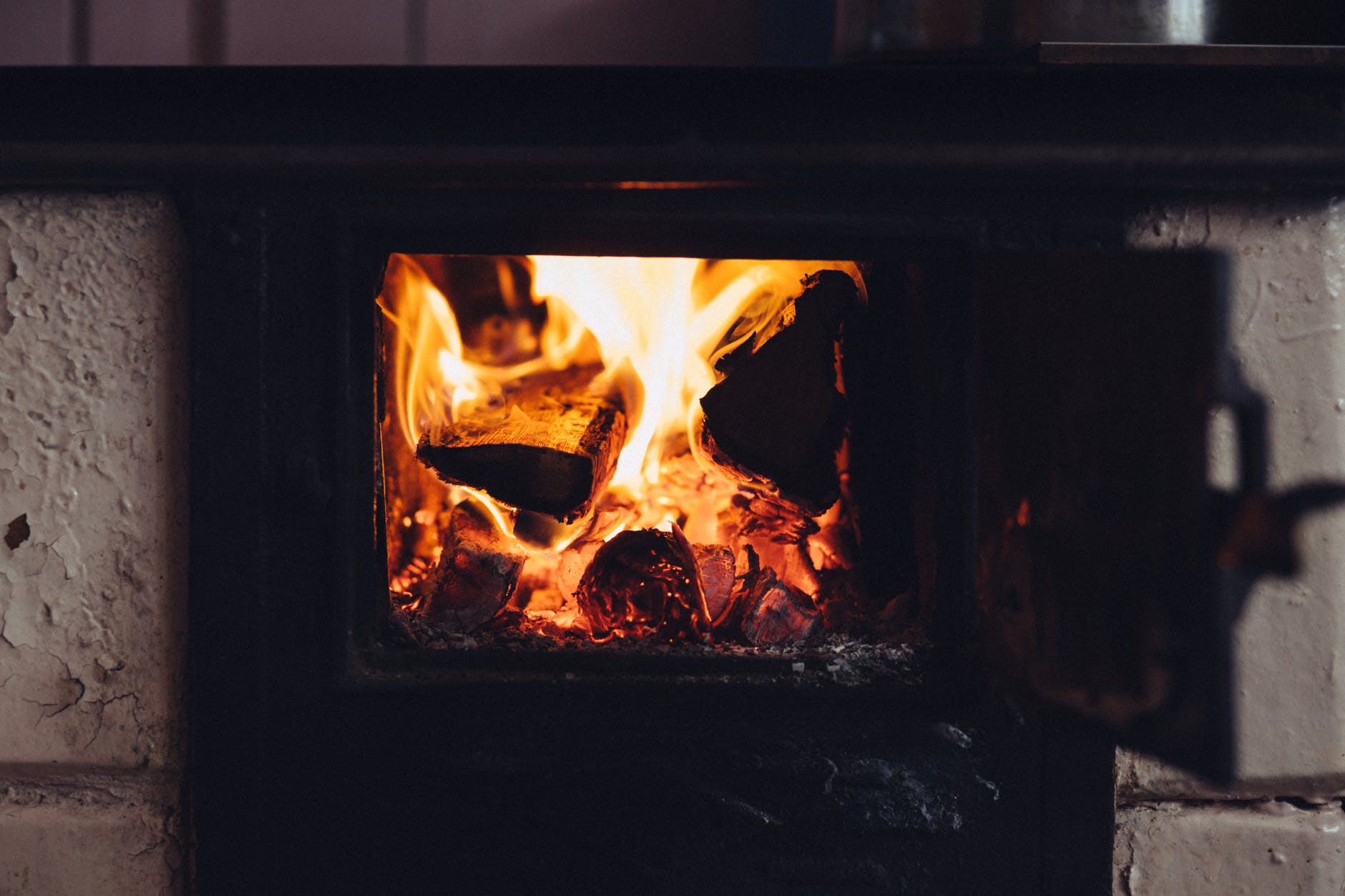 What A Baffle Plate Is In Wood Burning Stoves (And What It Does)  The Latest News For Free