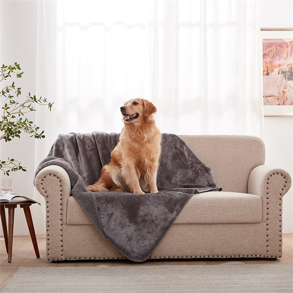 Wholesale Custom Waterproof Dog Blanket Pet Throw for Bed Sofa Car