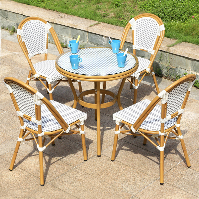 Stylish and comfortable patio conversation sets for your outdoor space