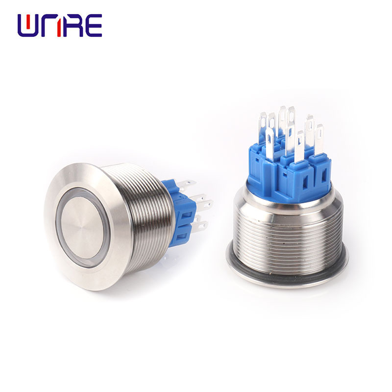 30A double-knife ring type self-locking with lamp