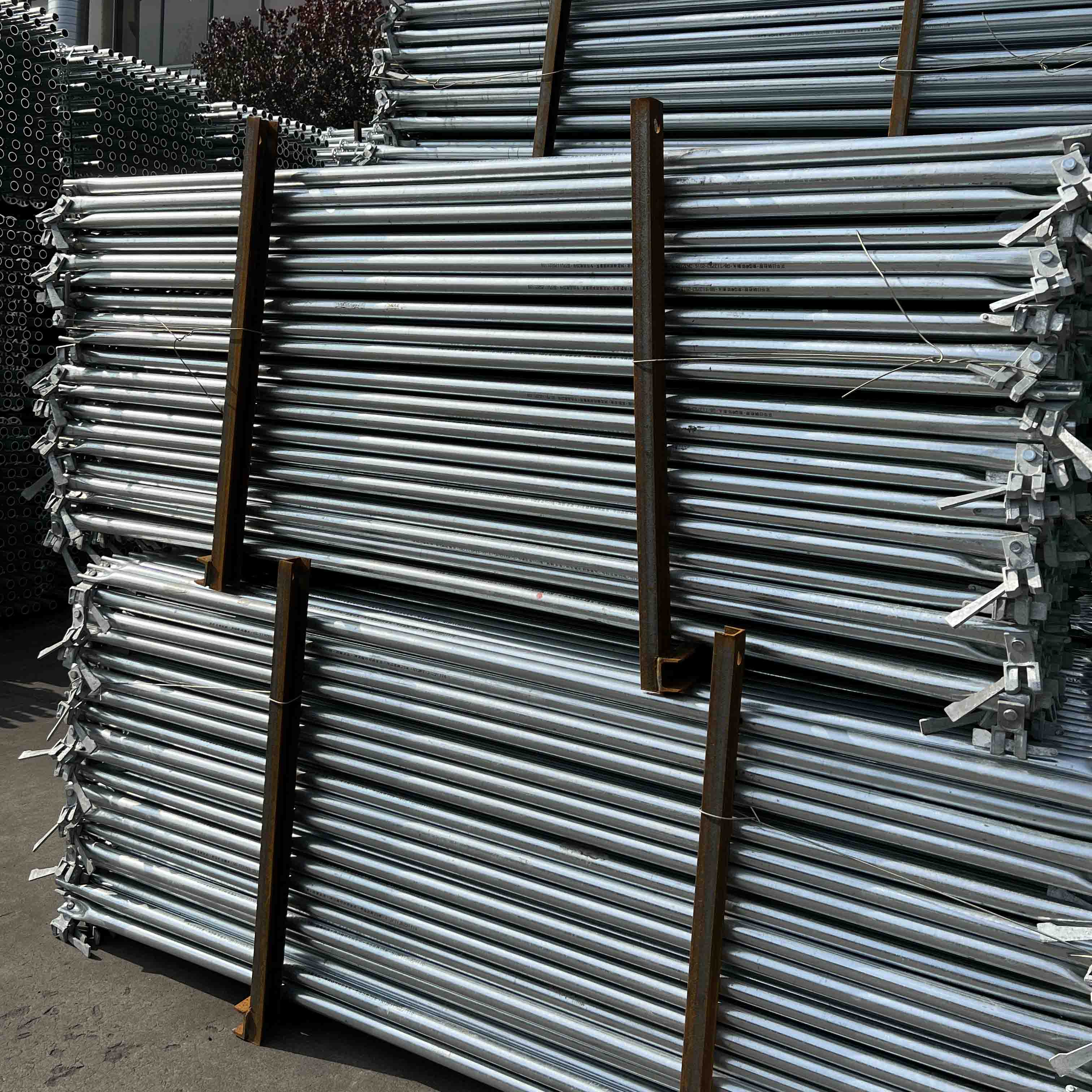 Wholesale Hot-dip Galvanized 42*2.75*600 3.99kg Scaffolding Diagonal Bar