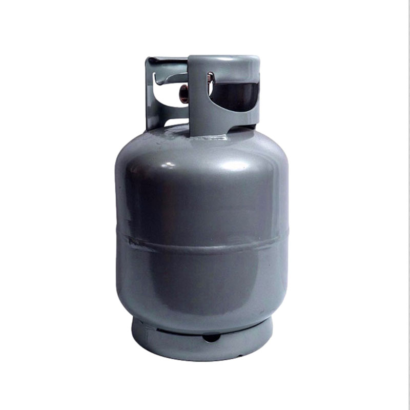 Highly toxic gas cylinder leaks in local area, causing potential health hazard