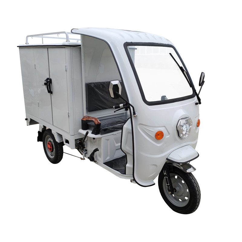 Half closed cabin electric cargo delivery tricycle