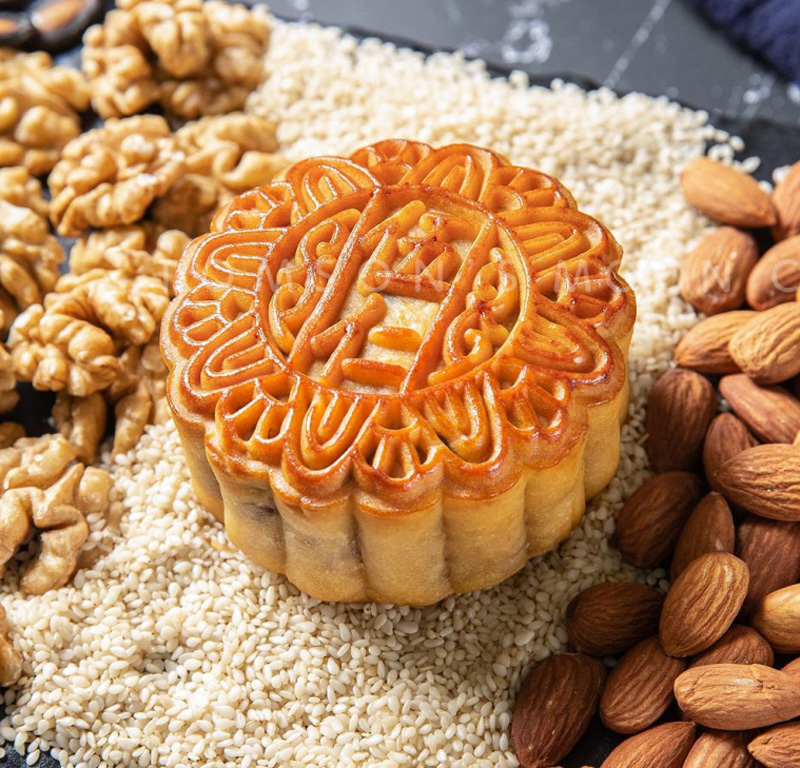 Chinese Traditional Moon Cakes 