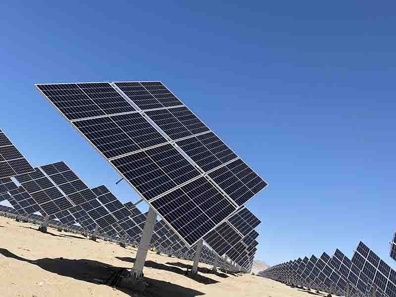 Advantages of Single Axis Tracking Systems for Solar Energy