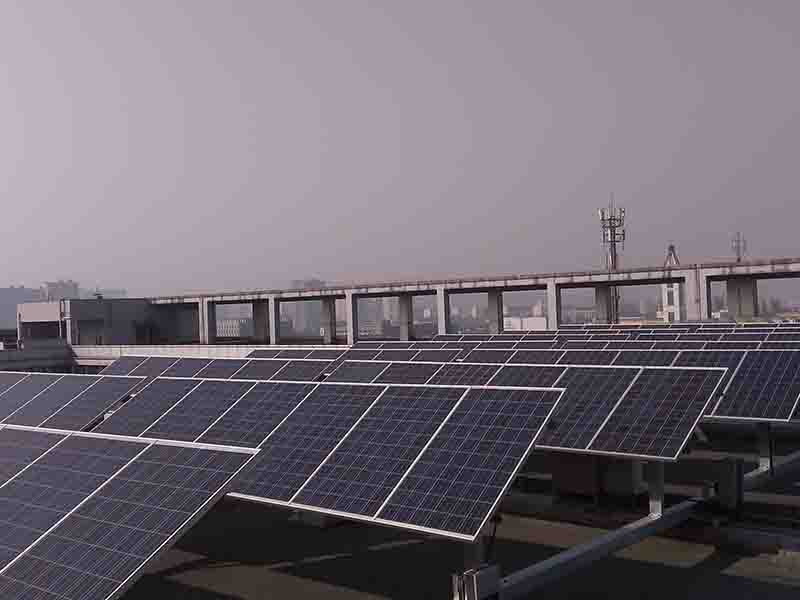 Innovative Solar Tracker Module Boosts Energy Efficiency