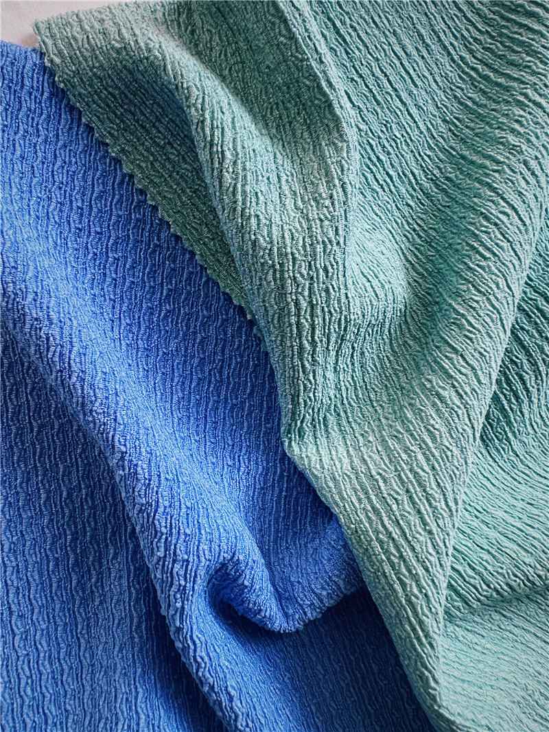 Soft and Versatile Cotton Fabric That Resembles Linen