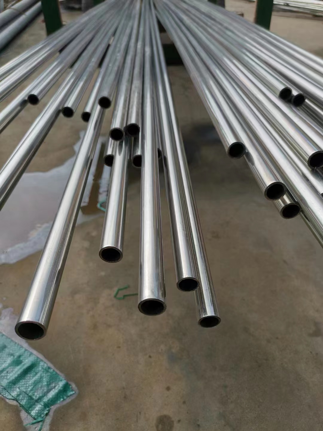 ASTM ALLOY 625 STAINLESS STEEL PRECISION PIPE