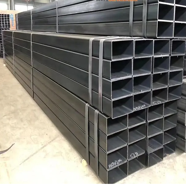 Square structure pipe manufacturer of fence posts in China
