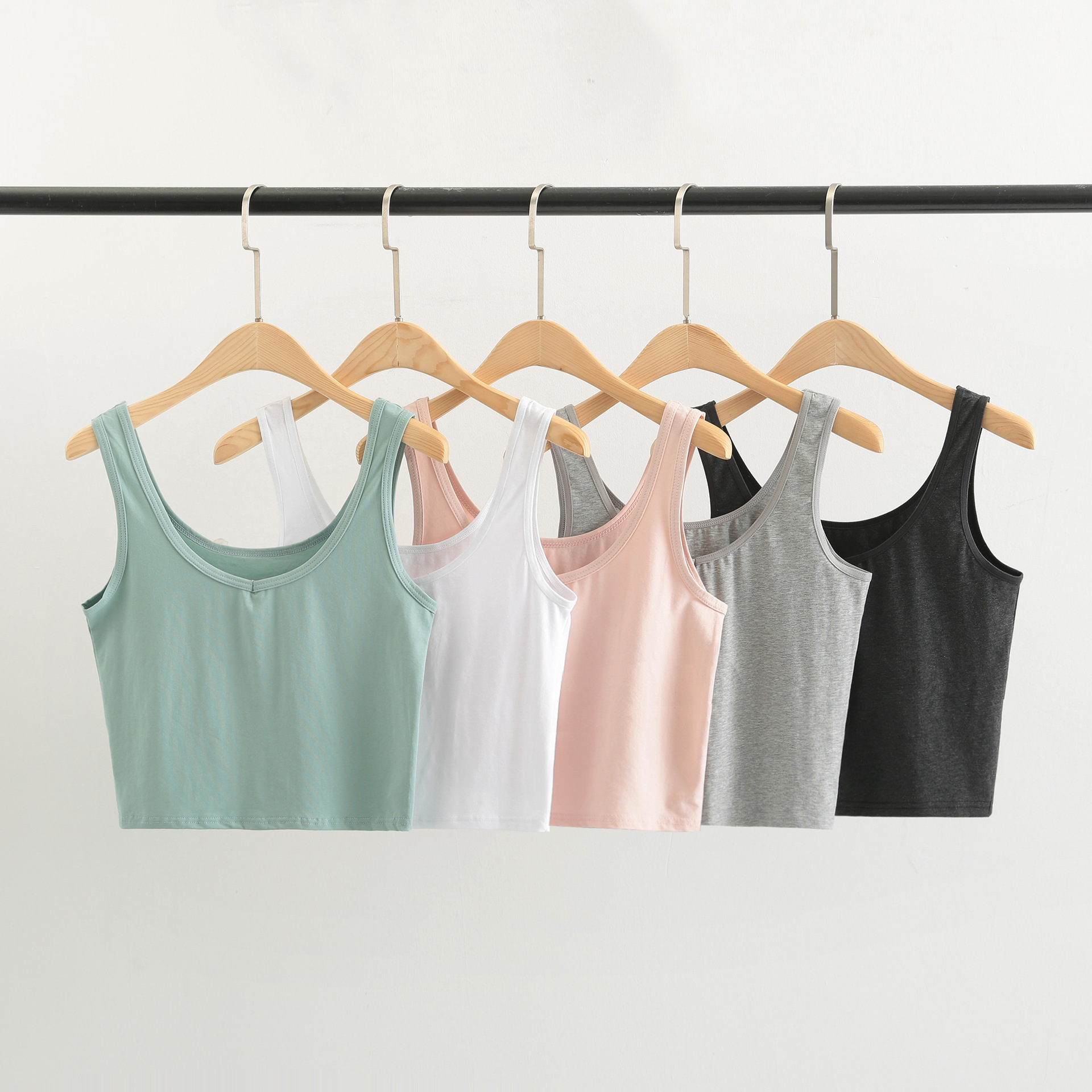 Factory direct sale women clothing cotton sport crop tank top in multi-colors